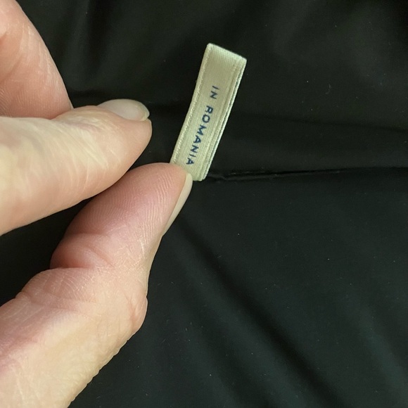 MONCLER PufferJacket - Picture 11 of 13